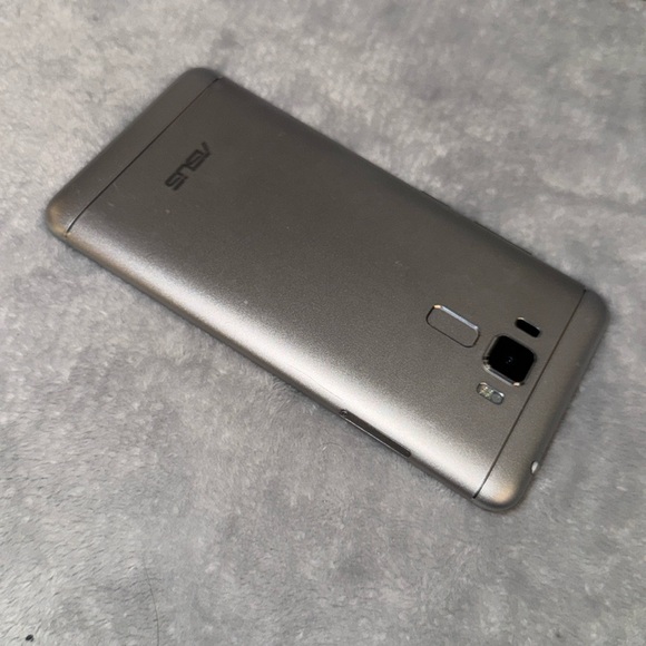 ASUS Z3 Android Phone (UNLOCKED CARRIER) - Picture 4 of 9